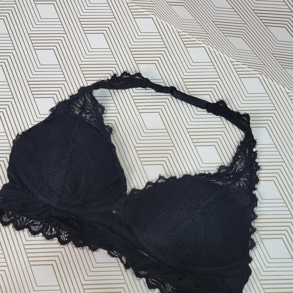Victoria’s Secret PINK Women's Size Large Black Lace Bralette Lightly Lined Bra. - Picture 2 of 8